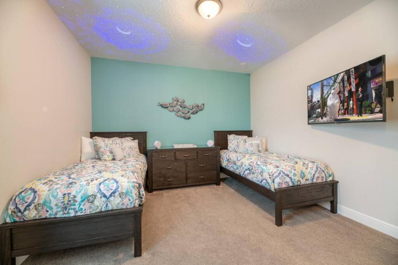 Spacious 8 Bdr Family Home With Arcades And Free Pool Heat Orlando Exterior foto