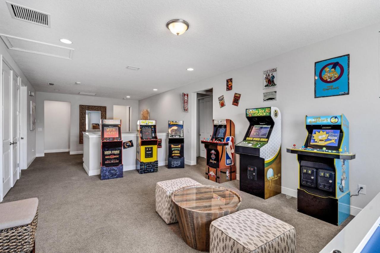 Spacious 8 Bdr Family Home With Arcades And Free Pool Heat Orlando Exterior foto